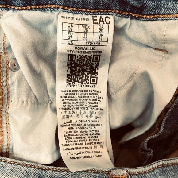 Guess Women's Jeans Size 29 Skinny Frayed Hem Ankle Casual Blue Denim Light Wash - Picture 9 of 13